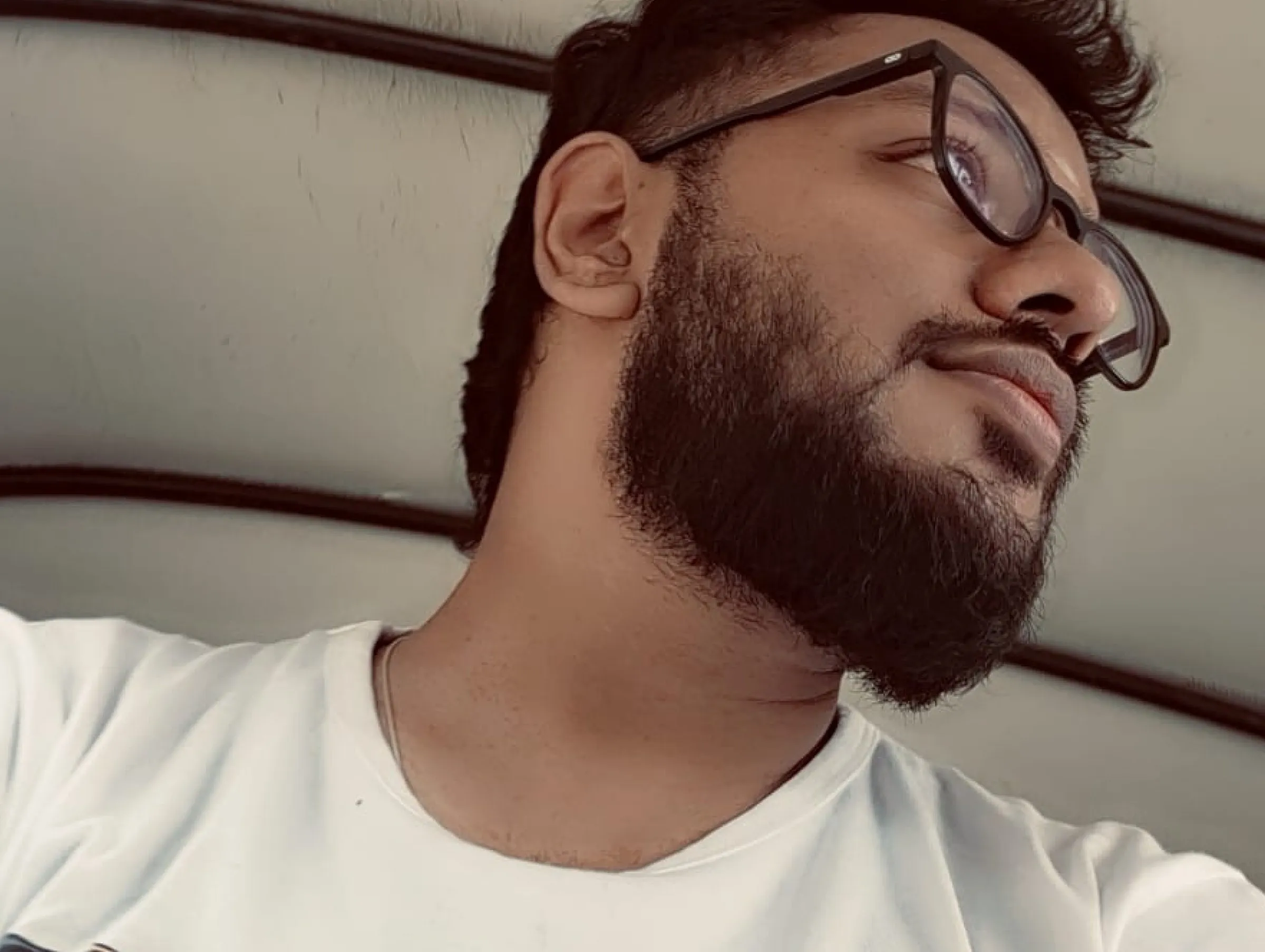Pranesh - window light